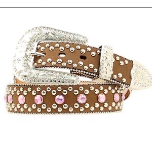 Blazin Roxx woman’s rhinestone western belt sz lg